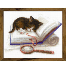 Набор для вышивания крестиком "Котенок на книжке"